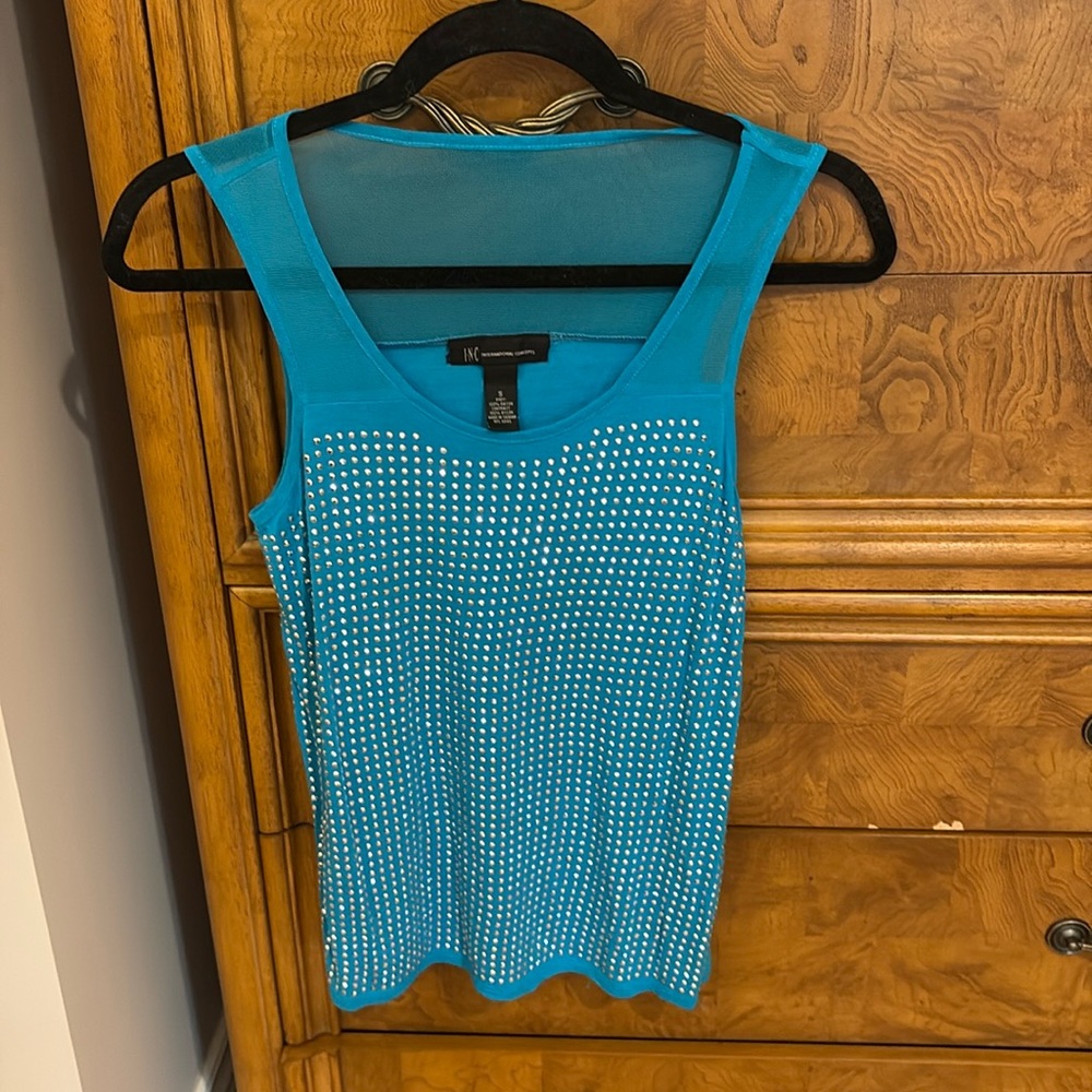 Women’s sparkly tank top